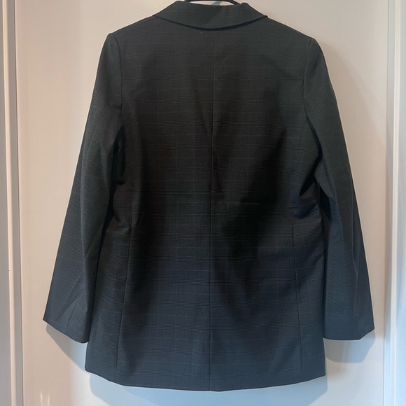 Women’s Oversized suit jacket - Picture 3 of 4